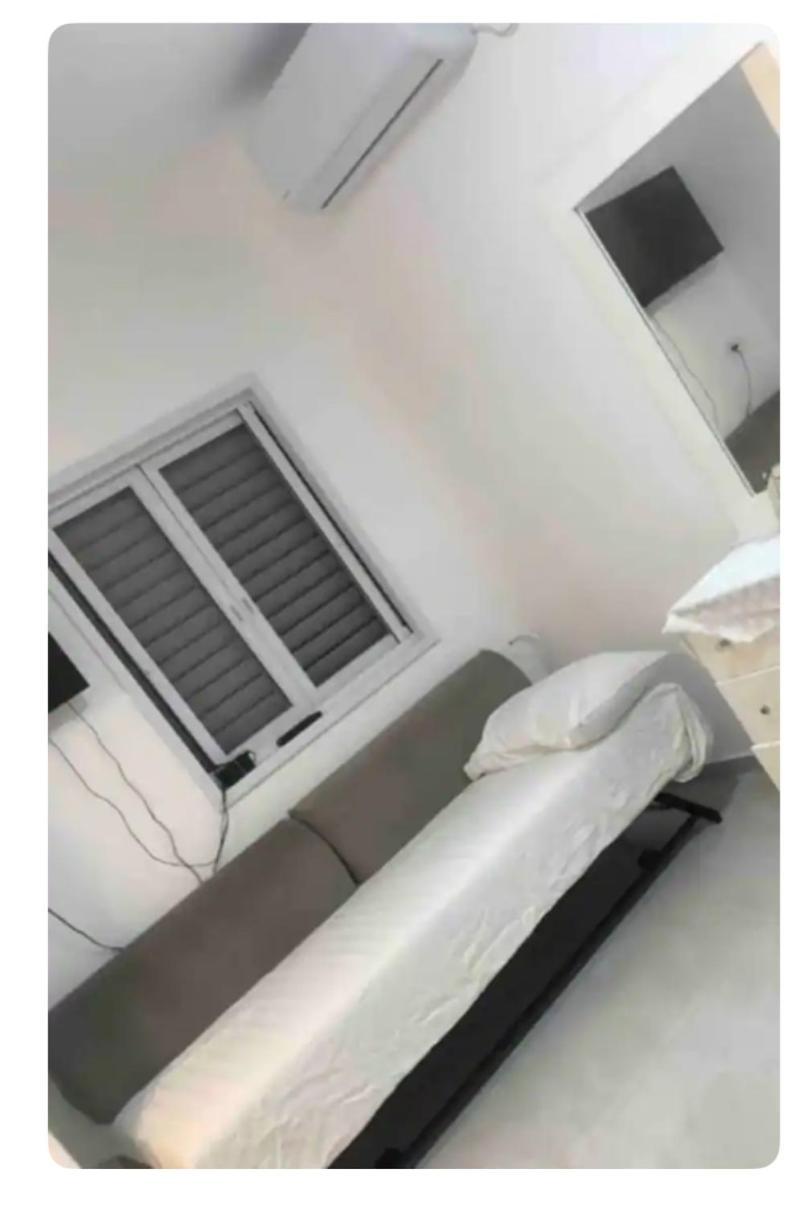 Romy Boutique Apartment เนทันยา ภายนอก รูปภาพ